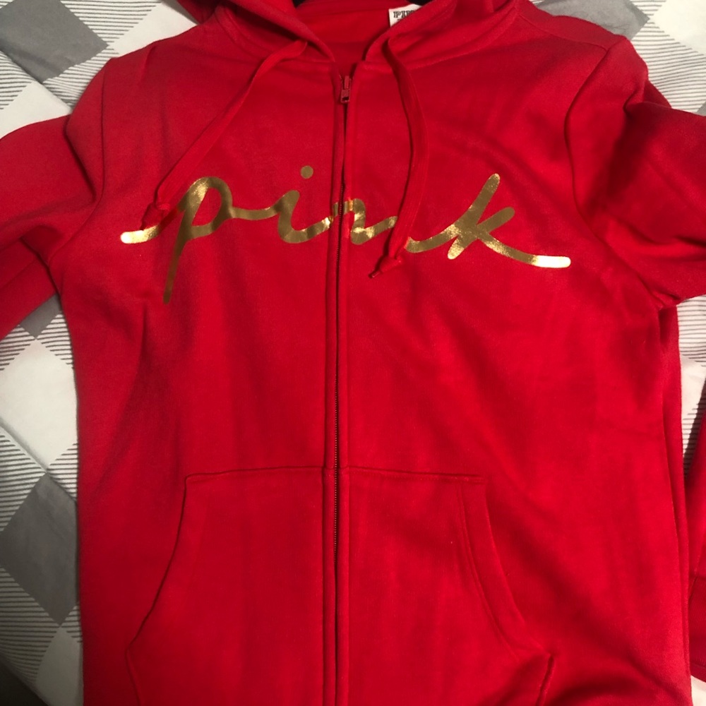 PINK sweatsuit